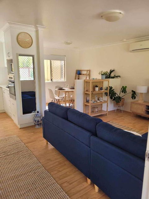 G&R Beach Cottage - Travel Search 2