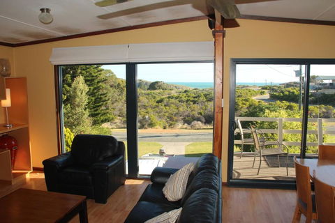 Gabbadah Beach House - Travel Search 4