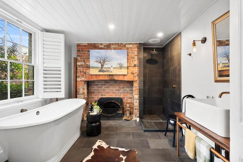Gable House Geelong - Travel Search 4