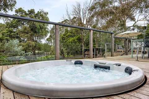 Gigglewiggy - Beach House Wrapped In Nature - Travel Agents 0