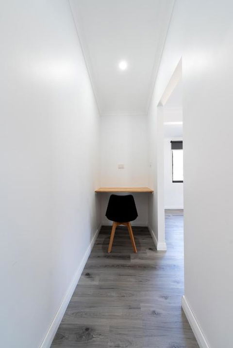 Gimlet House - Travel Search 4