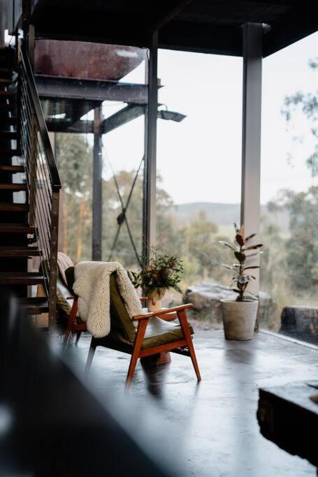 Grand Designs Eco Bush Retreat - Travel Agents 3