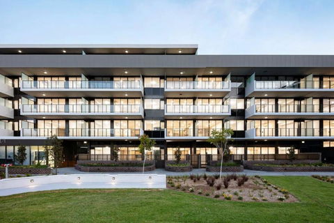 GREEN Skyline View2BR Close To Easter Show - Travel Search 2