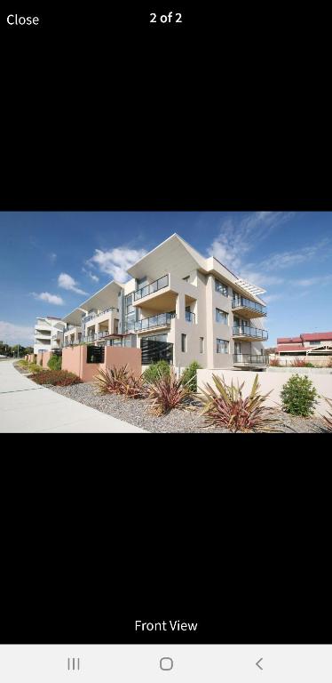 GREENWAY WATERS Apartments - Travel Search 0