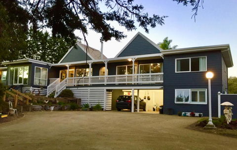 Hamptons In Rye Studio - 3 Mins From Famous Hot Springs! - Cruises Travel 0