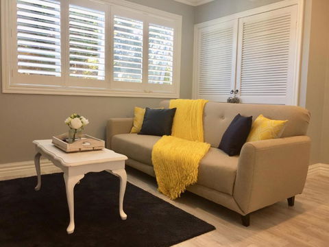 Hamptons In Rye Studio - 3 Mins From Famous Hot Springs! - Cruises Travel 3