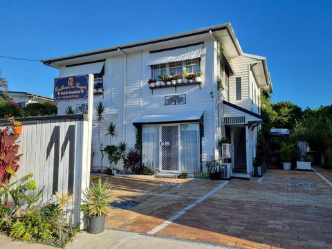 GUESTHOUSE On REGENT Bed & Breakfast - Travel Search 3