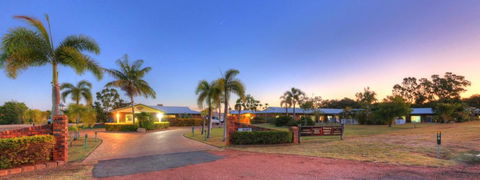 Heritage Lodge Motel - Travel Search 0
