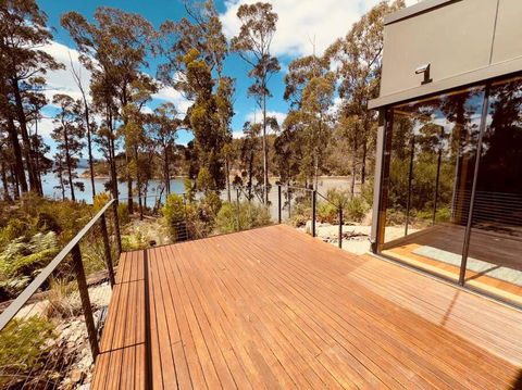 Hidden On Huon - Travel Search 2