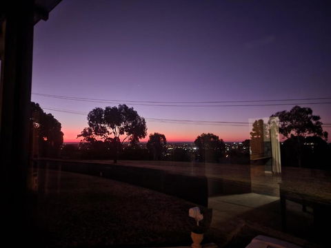 Home Offers Stunning Views - Travel Search 2