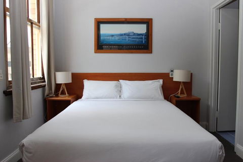 Hurstville Ritz Hotel - Cruises Travel 2