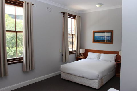 Hurstville Ritz Hotel - Cruises Travel 1