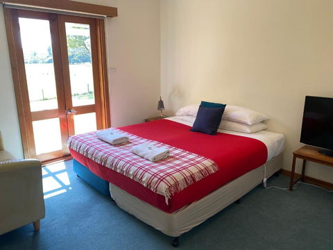 Icena Accommodation - Travel Search 3