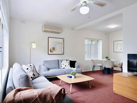 In Between City Sea & Airport - 2BR Vacation Home - Tourism Guide 0