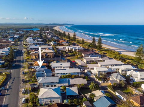 Indah - Lennox Head - Tourism Guide 0