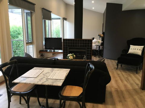 Indulge At Daylesford - Tourism Guide 0