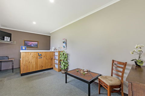 Admella Motel - Tourism Guide 1