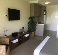 Airlie Central Apartments - Tourism Guide