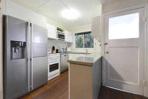 Airlie Getaway - Airlie Beach - Travel Search 2