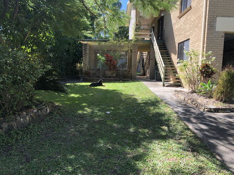 Airlie Getaway Unit 2 - Tourism Guide 1