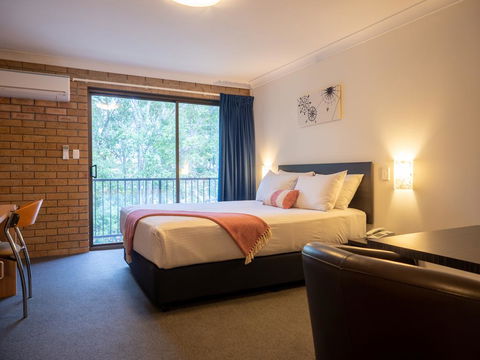 Airport Admiralty Motel - Cruises Travel 3