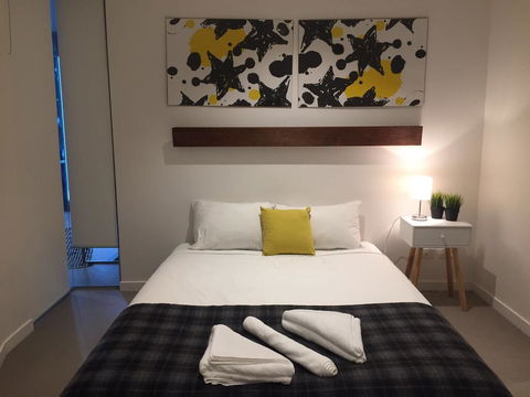 AirTrip Apartment On Margaret Street In CBD - Cruises Travel 1