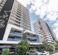AirTrip Apartments at Woolloongabba - Cruises Travel