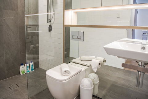 AirTrip Apartments On Tribune Street - Tourism Guide 3