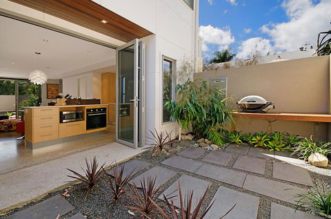 Alamode Apartments - Tourism Guide 0