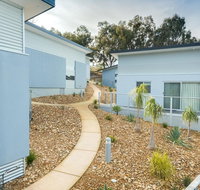Albury Yalandra Apartment 3 - Travel Agents