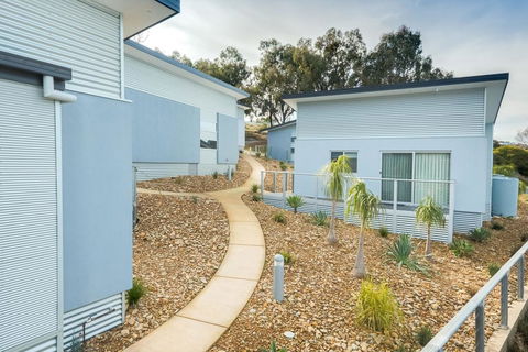Albury Yalandra Apartment 3 - Tourism Guide 0