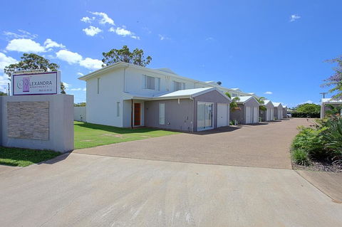Alexandra Apartments - Tourism Guide 1