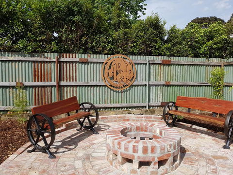 Alkira - Travel Search 1