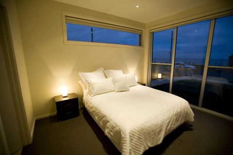 Aloha Beachfront Port Fairy - Tourism Guide 3