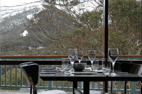 Alpenhorn Lodge - Tourism Guide 3