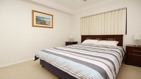 Amalfi Unit 11, - Above All Else - 50 King Street - Cruises Travel 2
