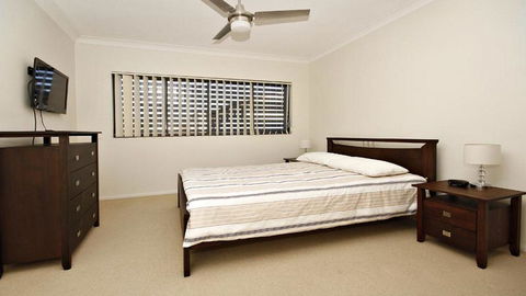 Amalfi Unit 11, - Above All Else - 50 King Street - Cruises Travel 1