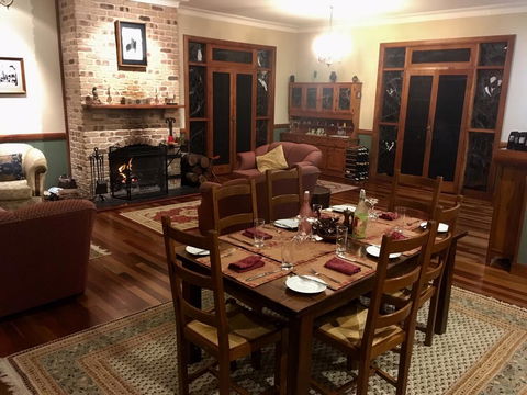 Amamoor Lodge - Tourism Guide 3