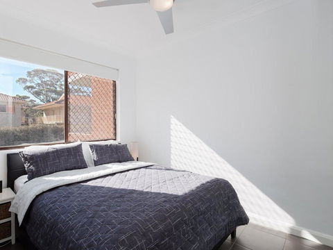 Amanda Court 2/1 Weatherly Cl - Renovated Unit With Aircon, Wifi And Close To The Beach - Cruises Travel 3