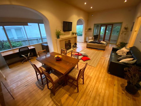 Amazing And Big Home With View - Tourism Guide 0