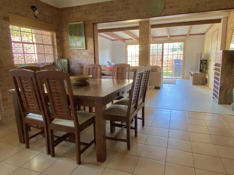 Amazing Beach House - Tourism Guide 2