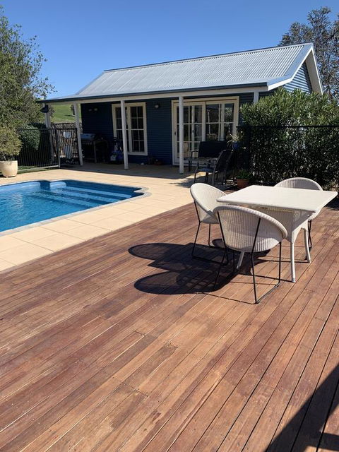 Amazing Views Pet Friendly Bed And Breakfast - Cruises Travel 1