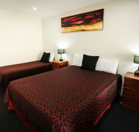 Amber Lodge Motel - Travel Agents