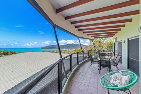Ambience Of Airlie - Airlie Beach - Travel Search 3