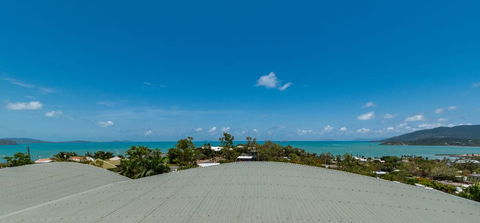 Ambience Of Airlie - Airlie Beach - Travel Search 2
