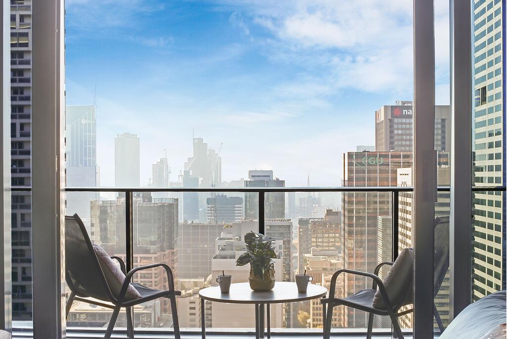 Melbourne VIC Tourism Guide