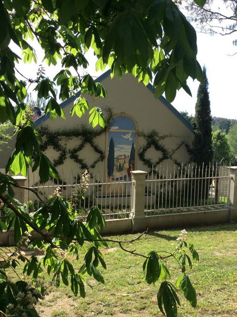 Annabell's Villa Beechworth - Tourism Guide 1