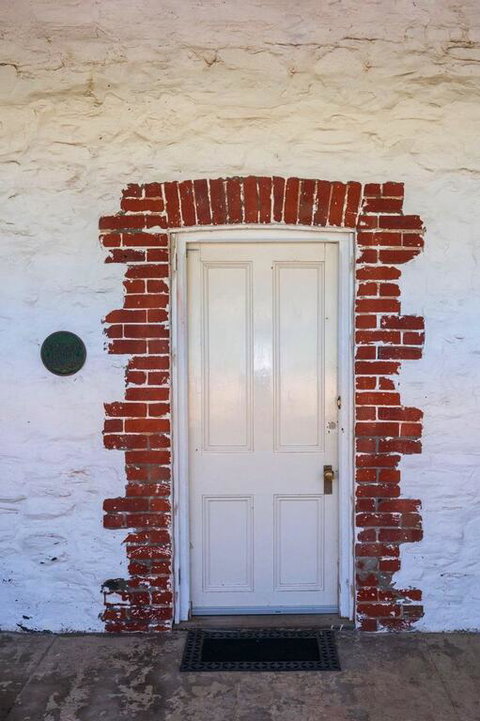 Antechamber Bay Retreats - Travel Agents 3