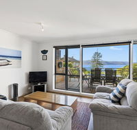 APARTMENT 26 PACIFIC APARTMENTS - Walk to town - Travel Agents