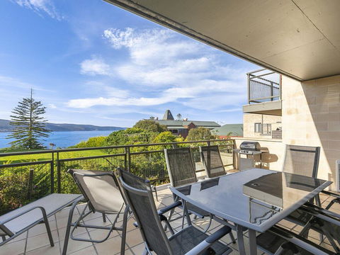APARTMENT 26 PACIFIC APARTMENTS - Walk To Town - Travel Agents 2